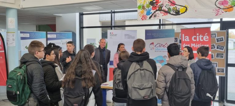 Fresque de l’orientation et Destination orientation : explorer ses talents, découvrir ses chemins, construire son avenir